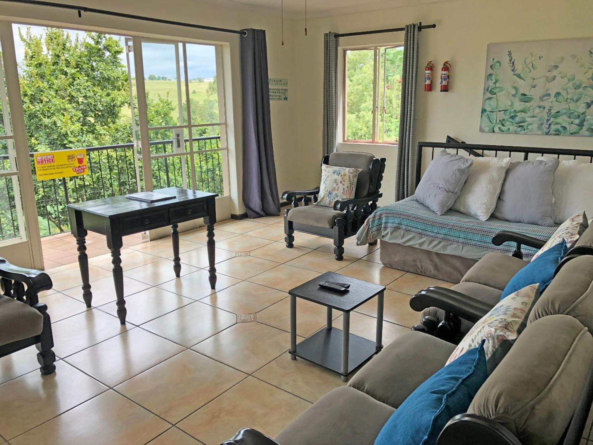Hills And Dales Accommodation แลนเซอเรีย ภายนอก รูปภาพ