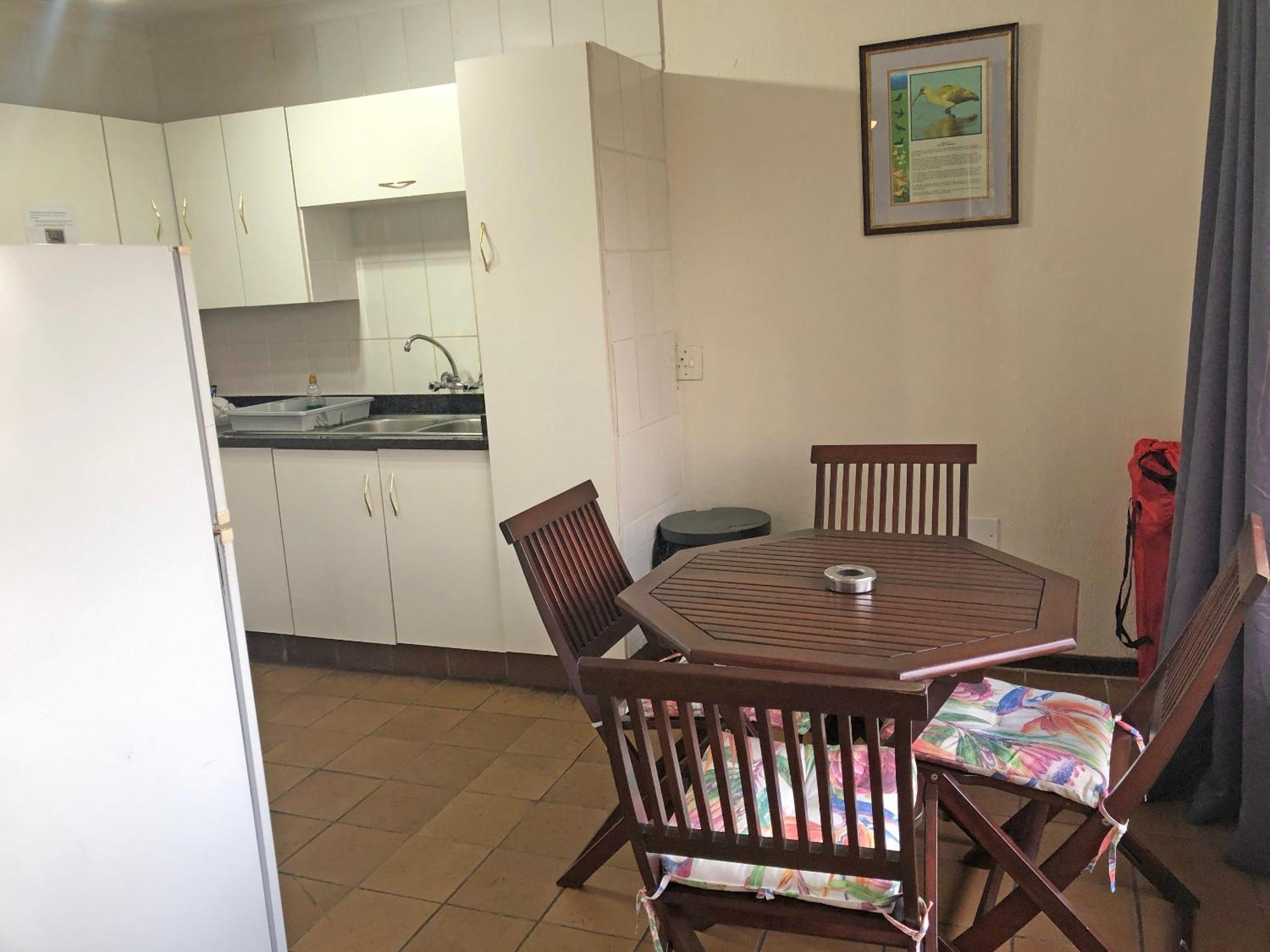 Hills And Dales Accommodation แลนเซอเรีย ภายนอก รูปภาพ